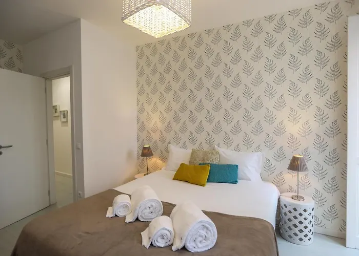 Appartement Enjoy Graca 2 *